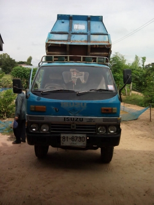 ขายดั้มKS 110แรง ดั้ม3คิว ยางดี เครื่องดี ทะเบียนเต็ม คัชซีสวย สภาพพร้อมใช้งาน เอกสารพร้อมโอน สนใจโทร090-8588220คุณนะ LINE ID narong498 หรือwww.truck.in.th/498 ขายดั้มKS 110แรง ดั้ม3คิว ยางดี เครื่องดี ทะเบียนเต็ม คัชซีสวย สภาพพร้อมใช้งาน เอกสารพร้อมโอน สนใจโทร090-8588220คุณนะ LINE ID narong498 หรือwww.truck.in.th/498