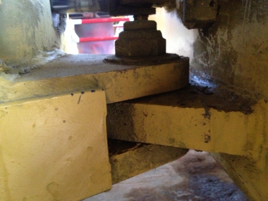 ขายรถบดสั่นสะเทือน ( เพลาเดียว  )