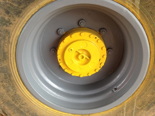 ขายรถบดสั่นสะเทือน ( เพลาเดียว  )