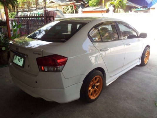 รถบ้านพร้อมใช้มือเดียว แต่งสวย ประหยัด