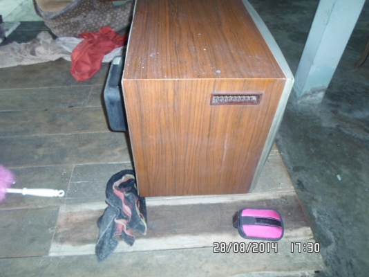 โทรทัศน์โบราณสักเครื่อง 1200 ตกแต่งร้านได้ โทรทัศน์โบราณสักเครื่อง 1200 ตกแต่งร้านได้