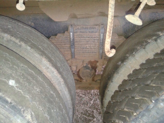 ขายรถบรรทุกสิบล้อ ISUZU นางฟ้า เครื่อง 6HE1-195 แรง รถล่อง 1 เพลา รถห้าง พวงมาลัยพาวเวอร์ เบรคจิฟฟี่ ทะเบียนพร้อม