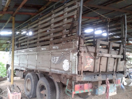 ขายรถบรรทุกสิบล้อ ISUZU นางฟ้า เครื่อง 6HE1-195 แรง รถล่อง 1 เพลา รถห้าง พวงมาลัยพาวเวอร์ เบรคจิฟฟี่ ทะเบียนพร้อม