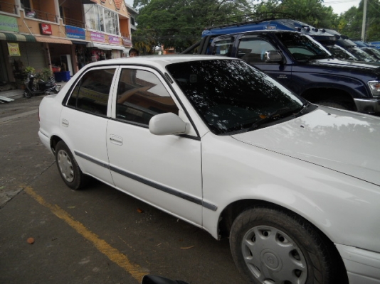 ขายรถเก๋งโตโยต้าโคโรล่าตอง 111ตัวท๊อป รถบ้านพะเยา