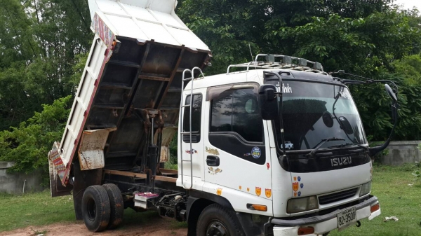 ขาย6ล้อดัมพ์ ISUZU DECA195 FRRหัวท็อปไฟฟ้า ใช้งานน้อยต่อ3ปี เครื่องดี แชชซีสวย เอกสารเล่มทะเบียนพร้อมโอน เพาเวอร์ ทิ๊ฟฟี่สภาพพร้อมใช้งาน ขาย6ล้อดัมพ์ ISUZU DECA195 FRRหัวท็อปไฟฟ้า ใช้งานน้อยต่อ3ปี เครื่องดี แชชซีสวย เอกสารเล่มทะเบียนพร้อมโอน เพาเวอร์ ทิ๊ฟฟี่สภาพพร้อมใช้งาน