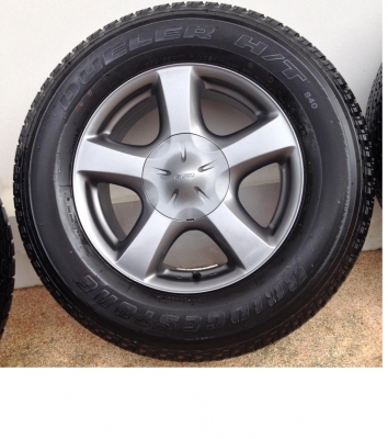 ล้อแม็ก isuzu all new vcross รมดำ ออลนีล พร้อมยาง 255-65-17 ปี 14