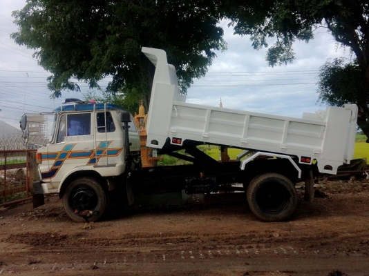 ฮีโน่ KL 300 เครื่อง EH 500 เกียร์ HO  ช่วงล่าง KR  ยาง 900 คอบ 20 พวงมาลัยเพาเวอร์ เบรคลมบูด กระบะต่อใหม่