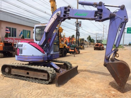 ขายรถแบคโฮ KOMATSU PC75UU-2 คอลโทรลสั้น ปั้มนิ้ว สภาพสวยพร้อมใช้ นำเข้าจากญี่ปุ่น มีVDOการทำงานครับ