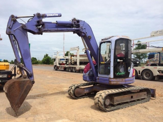 ขายรถแบคโฮ KOMATSU PC75UU-2 คอลโทรลสั้น ปั้มนิ้ว สภาพสวยพร้อมใช้ นำเข้าจากญี่ปุ่น มีVDOการทำงานครับ