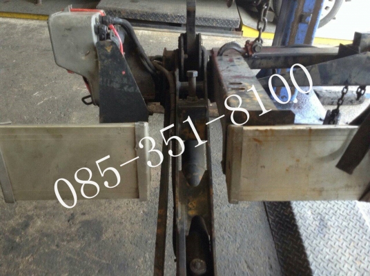 ลิฟยกของท้ายรถไฮดรอลิค