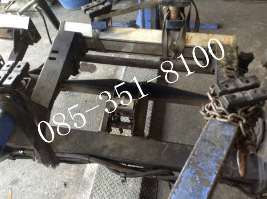 ลิฟยกของท้ายรถไฮดรอลิค