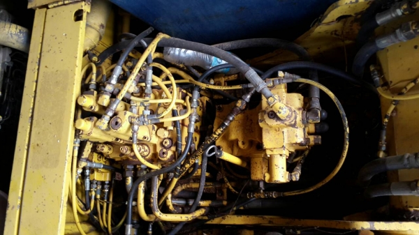 ขายรถตักขุด โกเบลโก้ 120/// MARK3 ไฟฟ้าเต็มช่วงล่างดีทำงานเร็ว เอกสารอินวอยซ์ เครื่องดี ปั๊มแห้ง โซ่ดี แอร์เย็น บูมดีอาร์มสวยเดิม ขายรถตักขุด โกเบลโก้ 120/// MARK3 ไฟฟ้าเต็มช่วงล่างดีทำงานเร็ว เอกสารอินวอยซ์ เครื่องดี ปั๊มแห้ง โซ่ดี แอร์เย็น บูมดีอาร์มสวยเดิม