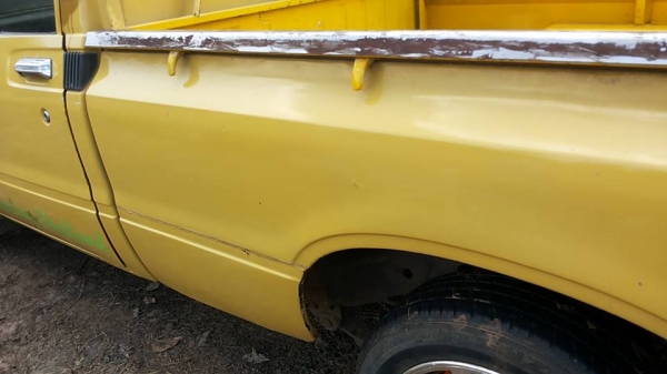 **75,000 บ.ต่อรอง**ขายตอนเดียวเก๋าๆ ม้ากระโดด4ขอ TOYOTA RN30 เครื่องเดิม เบนซิน12R แรงดี ประหยัด แน่นๆ เกียร์ดีไม่หลุด ช่วงล่างเดิมๆ คัสซีเดิมๆ มีผุมีเก็บมา เก็บหน่อย แจ่มเลย กระบะดีพื้นยังสวย ภายในเก๋งสวยคอนโซลเต็ม พ.ธรรมดา ล้อแม็กสวย ยางดี4เส้น สีสันสวย