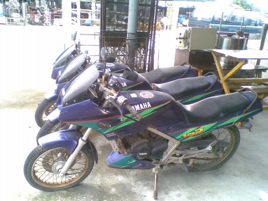 ขายเหมารถมอเตอร์ไซค์ ยามาฮ่าVR-R ซูซุกิRGV ราคาถูก ขายตามสภาพครับ