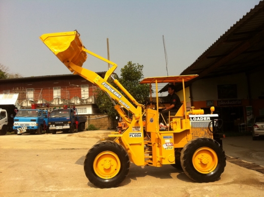 ขายรถตัก FURUKAWA FL60A เก่านอก ขนาดบุ้งกี๋ 1คิว มีหลายคันให้เลือก