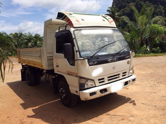 ขายดาวน์รถ6ล้อดั้ม ISUZU NPR71LY52E5 เครื่อง 135 แรงม้า สนใจโทร 081-9701072