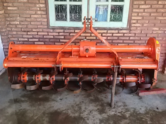 โรตารี่ตราช้าง 1.8 เมตร สภาพดีสีเดิมๆ พร้อมใช้งานครับ