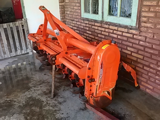 โรตารี่ตราช้าง 1.8 เมตร สภาพดีสีเดิมๆ พร้อมใช้งานครับ