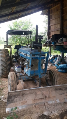 ขายรถไถ แทรคเตอร์ ฟร์อด T3เอกสารเล่มทะเบียนพร้อม พ.เพาเวอร์ สภาพพร้อมใช้งาน เครื่องดี อุปกรณ์ครบ