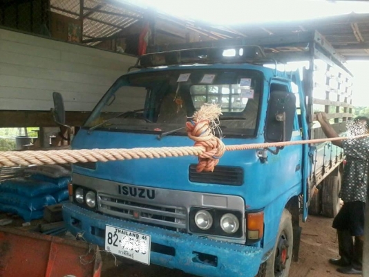 ***ขายแล้วครับขอบคุณ Truck2hand <<ถูกๆจัดให้ ร่วมสู้ด้วยกัน พี่น้องครับ !!>>ขาย6ล้อ110ราคาเบาๆ ISUZU KS 4BD1-110ฝาขาว เกียร์ยาว เครื่องแน่นๆ แรงดี ไม่เยิ้ม อึดๆ ฝาขาวยอดนิยม เกียร์ดีเข้าง่าย ช่วงล่างเดิม คัสซีดีเดิม ไม่ปะไม่ดาม กระบะพื้นไม้คอก ***ขายแล้วครับขอบคุณ Truck2hand <<ถูกๆจัดให้ ร่วมสู้ด้วยกัน พี่น้องครับ !!>>ขาย6ล้อ110ราคาเบาๆ ISUZU KS 4BD1-110ฝาขาว เกียร์ยาว เครื่องแน่นๆ แรงดี ไม่เยิ้ม อึดๆ ฝาขาวยอดนิยม เกียร์ดีเข้าง่าย ช่วงล่างเดิม คัสซีดีเดิม ไม่ปะไม่ดาม กระบะพื้นไม้คอก