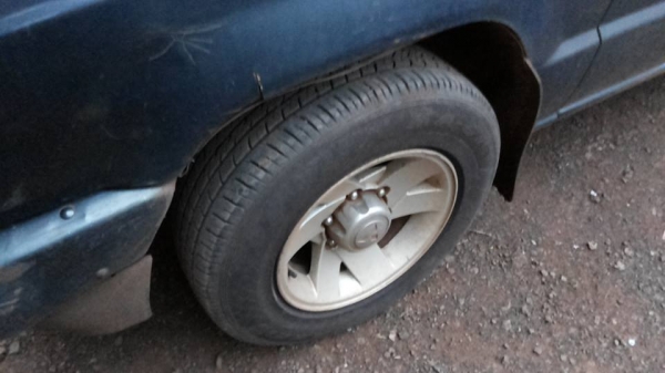 **79,000 บ.ต่อรอง**ขายกระบะแค็ป MITSU L200 AEROBODY 2.5ปี37/94 เครื่องเดิมเกียร์เดิม เครื่องดี แรงดี แน่น เกียร์ไม่หลุด ช่วงล่างคัสซีสวยเดิมไม่ปะไม่ดาม หนึบ ไม่มีส่าย กระบะดีมีพื้นปูกระบะ โรลบาร์ หน้า-หลังเดิมไม่เคยชนหนัก ภายในคอนโซลครบ พ.พาวเวอร์ แอร์มีร