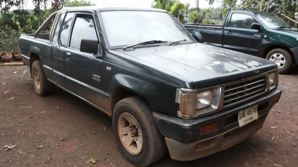 **79,000 บ.ต่อรอง**ขายกระบะแค็ป MITSU L200 AEROBODY 2.5ปี37/94 เครื่องเดิมเกียร์เดิม เครื่องดี แรงดี แน่น เกียร์ไม่หลุด ช่วงล่างคัสซีสวยเดิมไม่ปะไม่ดาม หนึบ ไม่มีส่าย กระบะดีมีพื้นปูกระบะ โรลบาร์ หน้า-หลังเดิมไม่เคยชนหนัก ภายในคอนโซลครบ พ.พาวเวอร์ แอร์มีร