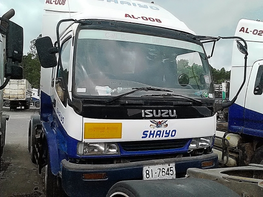 จองแล้ว 4 หัวครับ ไฟแนนช์ จัด 680,000/700,000 บาทครับ ขายด่วนครับ หัวลากแก๊ส มิตชู M6 ปี49 โฉมใหม่ครับ มี 14 คัน เปิดจองแล้วครับ