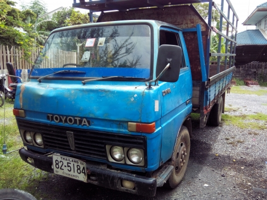ขาย6ล้อtoyota dyna เครื่องเดิม