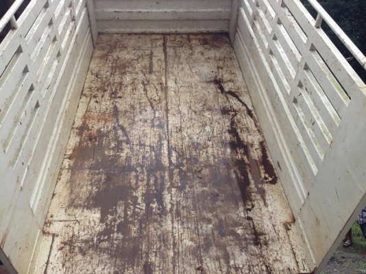 รถฮีโน่ 6 ล้อดั้ม 150 แรงม้า. ปี 56 ( รถวิ่ง 2x,xxx กม. ) สนใจติดต่อ 081 - 6079515 รถฮีโน่ 6 ล้อดั้ม 150 แรงม้า. ปี 56 ( รถวิ่ง 2x,xxx กม. ) สนใจติดต่อ 081 - 6079515