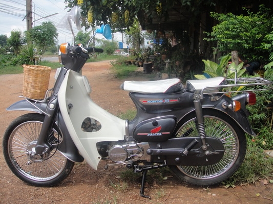 C 70  เครื่องดรีม100 สีเทา  ทะเบียนพร้อมชุดโอน