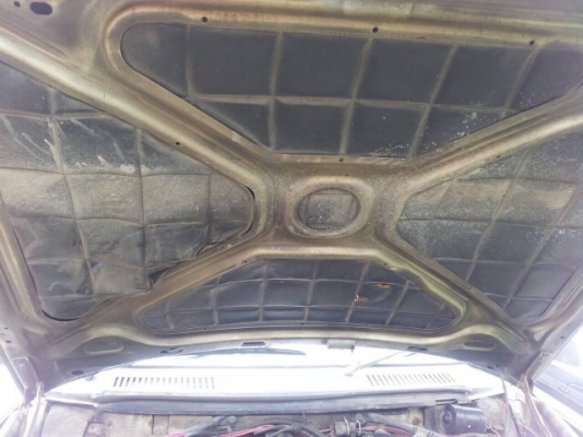 ขายรถวอลโว่ 244 หน้ายก ปี 87 เครื่อง2.4 เกียร์ออโต้ ติดแก๊ส LPG เพาเวอร์ กระจกไฟฟ้าทั้งคัน เบาะเดิมๆสวย แอร์เย็น  ตัวถังเดิมๆ สีซีด รถขับดี พร้อมใช้ ขายถูกครับ