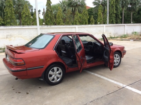 ขายรถโตโยต้า โคโรน่า ปี 89 เครื่อง4A 1.6 หัวฉีด เกียร์ธรรมดา ติดแก๊ส LPG  เพาเวอร์ ภายในเบาะหนัง วิทยุ cd  ตัวถังสีเต็มเงา มีริ้วรอยการใช้งาน ยางดี เครื่องดี รถขับดีครับ