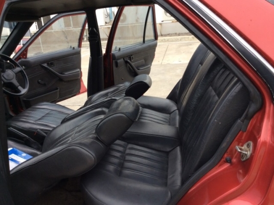 ขายรถโตโยต้า โคโรน่า ปี 89 เครื่อง4A 1.6 หัวฉีด เกียร์ธรรมดา ติดแก๊ส LPG  เพาเวอร์ ภายในเบาะหนัง วิทยุ cd  ตัวถังสีเต็มเงา มีริ้วรอยการใช้งาน ยางดี เครื่องดี รถขับดีครับ