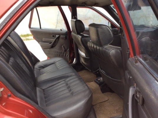 ขายรถโตโยต้า โคโรน่า ปี 89 เครื่อง4A 1.6 หัวฉีด เกียร์ธรรมดา ติดแก๊ส LPG  เพาเวอร์ ภายในเบาะหนัง วิทยุ cd  ตัวถังสีเต็มเงา มีริ้วรอยการใช้งาน ยางดี เครื่องดี รถขับดีครับ