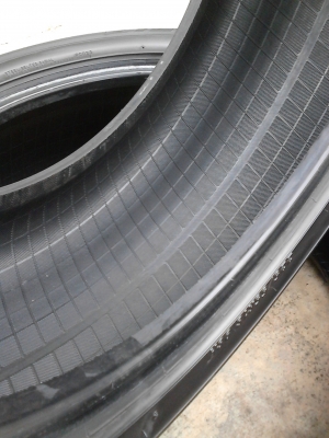 225/55R18 FALKEN ZIEX ZE912 ( ไม่มีปะ ) ปี 2011 มี 2 เส้น TEL.081-427-3941 225/55R18 FALKEN ZIEX ZE912 ( ไม่มีปะ ) ปี 2011 มี 2 เส้น TEL.081-427-3941