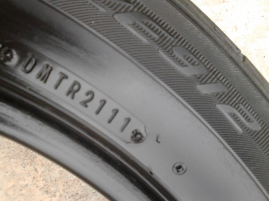 225/55R18 FALKEN ZIEX ZE912 ( ไม่มีปะ ) ปี 2011 มี 2 เส้น TEL.081-427-3941 225/55R18 FALKEN ZIEX ZE912 ( ไม่มีปะ ) ปี 2011 มี 2 เส้น TEL.081-427-3941