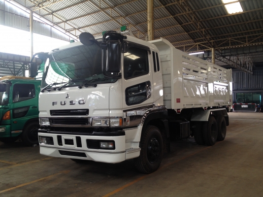 ขาย 10 ล้อ FUSO SUPERGRATE เครื่อง 350-380 แรงระบบน้ำมัน กระบะดั้มพ์ดินครับ ขาย 10 ล้อ FUSO SUPERGRATE เครื่อง 350-380 แรงระบบน้ำมัน กระบะดั้มพ์ดินครับ