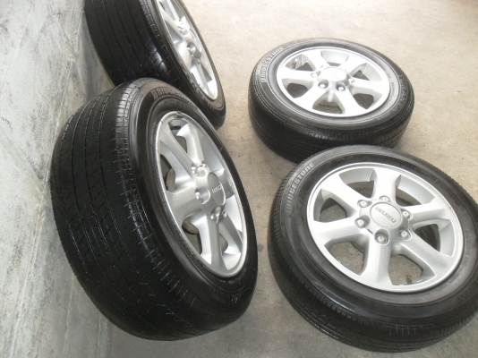 ล้อแม็ก 16นิ้ว 6รู อีซูสุ พร้อมยาง สวยๆ 4 ล้อ ราคา 6900 บาท ล้อแม็ก 16นิ้ว 6รู อีซูสุ พร้อมยาง สวยๆ 4 ล้อ ราคา 6900 บาท