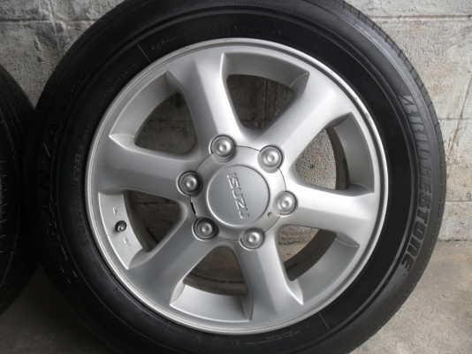 ล้อแม็ก 16นิ้ว 6รู อีซูสุ พร้อมยาง สวยๆ 4 ล้อ ราคา 6900 บาท ล้อแม็ก 16นิ้ว 6รู อีซูสุ พร้อมยาง สวยๆ 4 ล้อ ราคา 6900 บาท