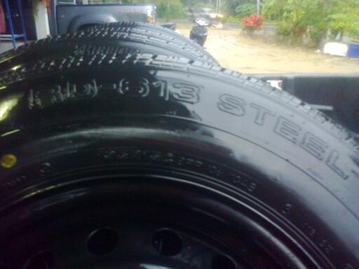 ยางป่าวบิดโตน195R15 8PRปี13