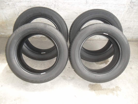 ยาง BRIDGESTONE 185/60R15ปี10 สวยๆ 4 เส้น ราคา 1700 บาท