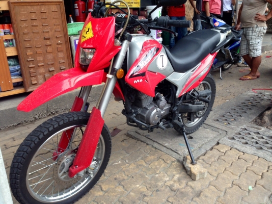 ธารนนทบุรี//ขาย m bike 200 cc สวยๆเดิมๆ ระบบไฟสมบูรณ์ทุกจุด เครื่องดีขับมันๆครับ ราคา 37,000 บาท ทะเบียนแท้