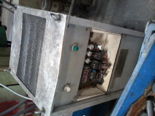 เครื่อง CNC มิลลิ่ง MAKINO