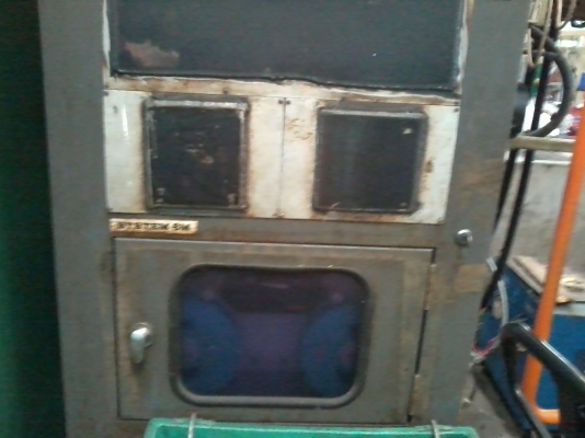 เครื่อง CNC มิลลิ่ง MAKINO