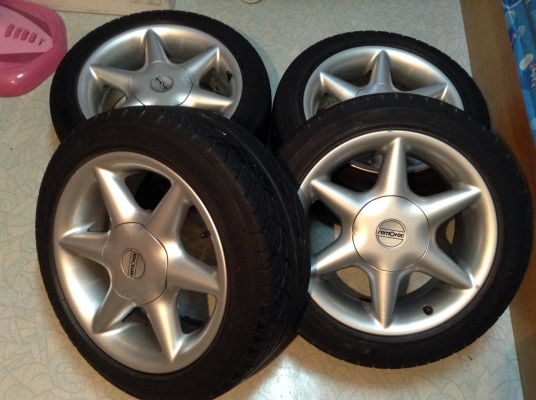 แม็กนอกขอบ 15 นิ้วพร้อมยางฟอเก้น 4 วง 4รู100/114พร้อมใช้