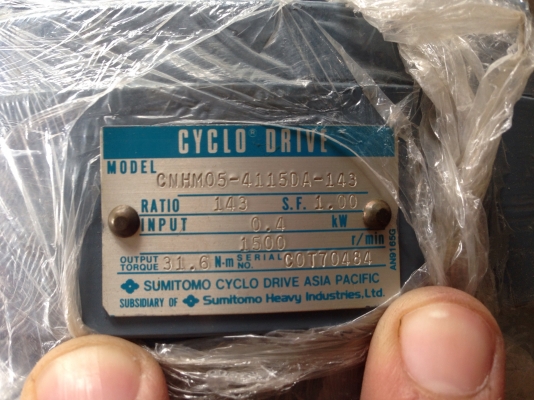 ขายมอเตอร์เกียร์ Cycro drive Sumitomo ขนาด 0.5 HP. 380V อัตราทด 1:143 รอบช้า เพลาออกประมาณ 10 รอบต่อนาที ของใหม่ ไม่เคยใช้งานครับ ขายมอเตอร์เกียร์ Cycro drive Sumitomo ขนาด 0.5 HP. 380V อัตราทด 1:143 รอบช้า เพลาออกประมาณ 10 รอบต่อนาที ของใหม่ ไม่เคยใช้งานครับ