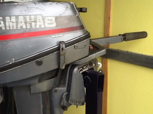 เครื่องเรือยามาฮ่า8แรง สภาพดีพร้อมใช้