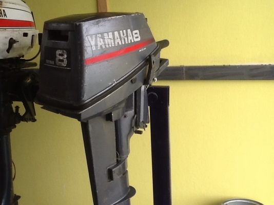 เครื่องเรือยามาฮ่า8แรง สภาพดีพร้อมใช้