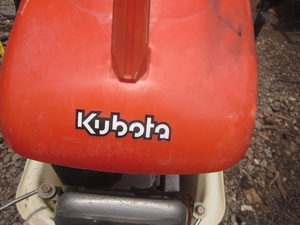 ขาย -- รถปลูกข้าว ดำนา 2 แถว พร้อมหยอดเมล็ด หยอดปุ๋ย ได้ ยี่ห้อสุดฮิต KUBATA SP-2 ขาย -- รถปลูกข้าว ดำนา 2 แถว พร้อมหยอดเมล็ด หยอดปุ๋ย ได้ ยี่ห้อสุดฮิต KUBATA SP-2