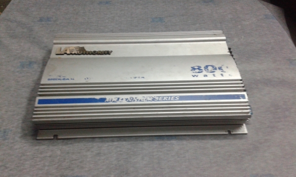 ขายแอมป์ LA authority  (2ch) 800W รับประกันคุณภาพขายถูกๆ